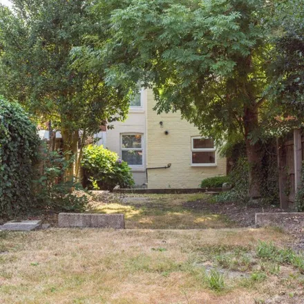 Rent this 1 bed apartment on Verena Holmes in North Holmes Road, Canterbury