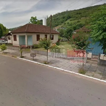 Buy this studio house on Avenida Santa Maria in Centro, Três Coroas - RS