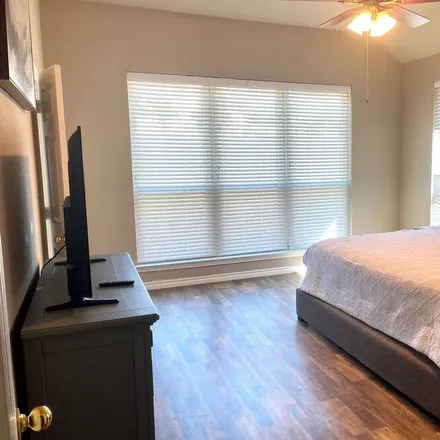 Rent this 4 bed house on Frisco
