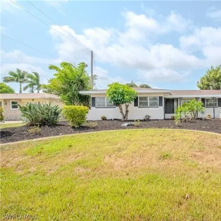 Buy this 3 bed house on 1518 Southeast 41st Terrace in Cape Coral, FL 33904