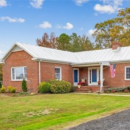 Image 2 - Bellamy Post Office, Belroi Road, Gloucester Courthouse, VA 23061, USA - House for sale