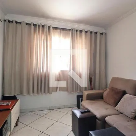 Rent this 3 bed house on Travessa Luiza Victoria in Vila Palmares, Santo André - SP