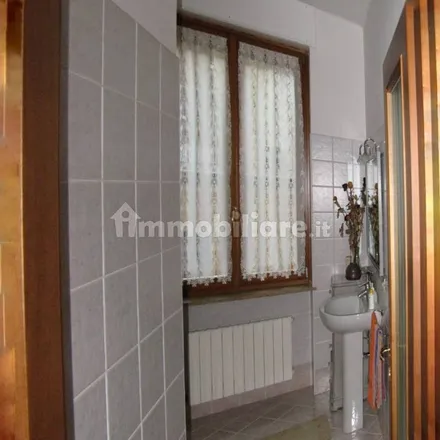 Rent this 4 bed apartment on Palazzo Malaspina in Via Leoni, 37121 Verona VR