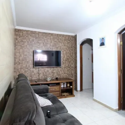 Buy this 3 bed house on Rua Pinheiro Chagas in Jardim Ana Maria, Santo André - SP