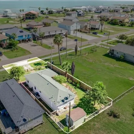 Buy this 2 bed house on 1321 South Live Oak Street in Rockport, TX 78382