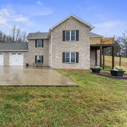 Buy this 3 bed house on Windy Hollow Lane in Smith County, TN 38560