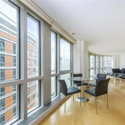 Image 9 - Ontario Tower, 4 Fairmont Avenue, London, E14 9JA, United Kingdom - Apartment for sale