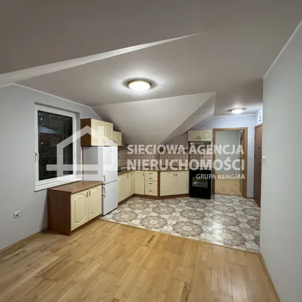 Rent this 2 bed apartment on Krofeya (NŻ) in Sambora, 81-235 Gdynia