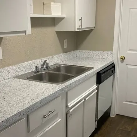 Rent this 1 bed house on Dallas