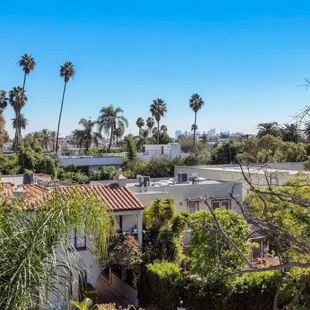Rent this 3 bed townhouse on Las Palmas Avenue in Los Angeles, CA 90038