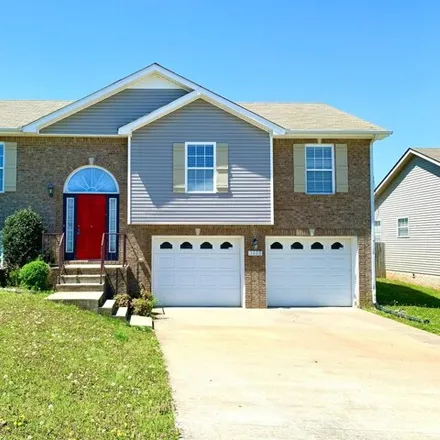 Rent this 4 bed house on 1602 Buchanan Drive in Clarksville, TN 37042
