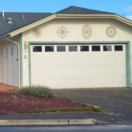 Buy this 2 bed house on 1681 Almond Lane Northwest in Salem, OR 97304