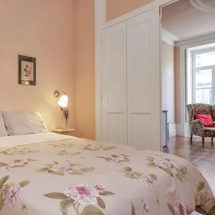 Rent this 1 bed apartment on Rotunda da Associação Empresarial de Portugal in 4100-179 Porto, Portugal