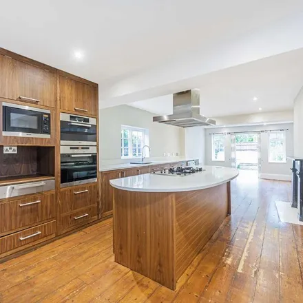 Image 1 - Cresford Road, London, SW6 2AH, United Kingdom - House for rent