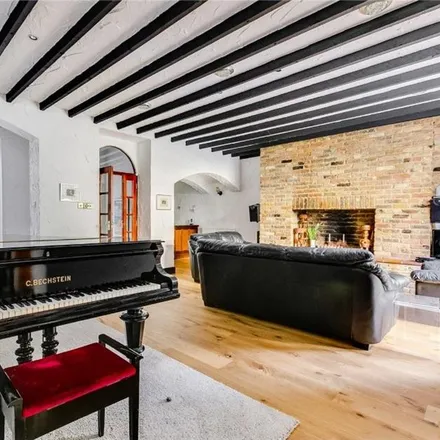 Rent this 3 bed apartment on 14 Petersham Mews in London, SW7 5NR