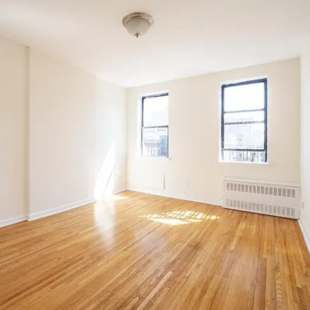 Rent this 1 bed house on Okiboru House of Udon in 124 2nd Avenue, New York