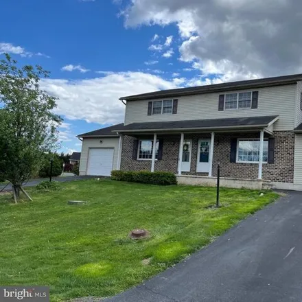 Buy this 3 bed house on 35 Larch Lane in Southampton Township, PA 17257