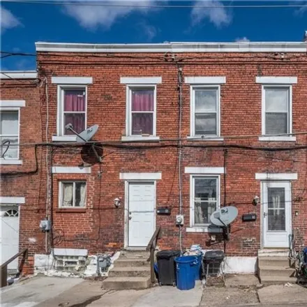 Buy this 2 bed house on 5 Davis Row in Pittsburgh, Pennsylvania