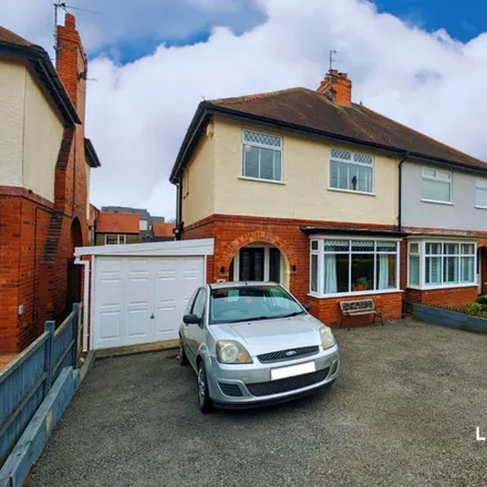 Image 1 - Newlands Avenue, Scarborough, YO12 6PS, United Kingdom - Duplex for sale