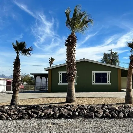 Buy this studio apartment on 1094 Zircon Avenue in Bullhead City, AZ 86442