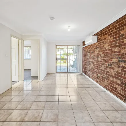 Image 2 - 30 Oatlands Street, Wentworthville NSW 2145, Australia - Apartment for rent