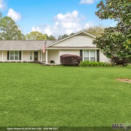 Buy this 4 bed house on 8673 Briarwood Place in Briarwood Estates, East Baton Rouge Parish