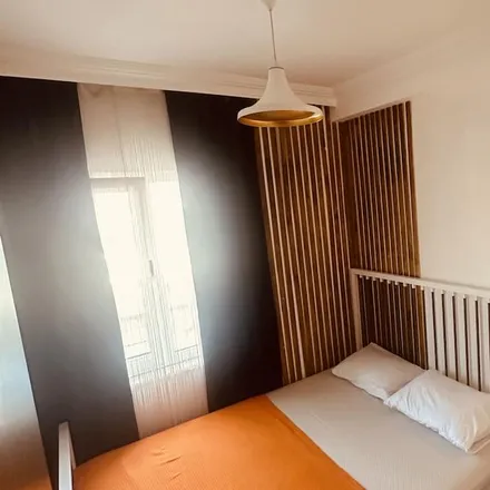 Rent this 1 bed apartment on Bursa