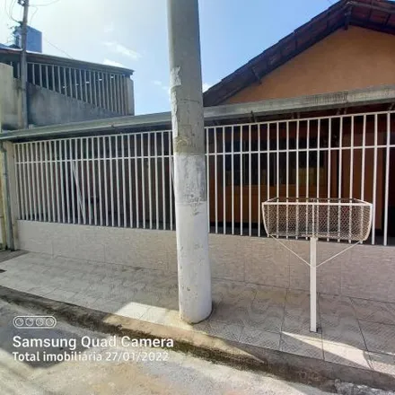 Buy this 3 bed house on Rua Sérgio Romaneli in Coronel Fabriciano - MG, 35170-102