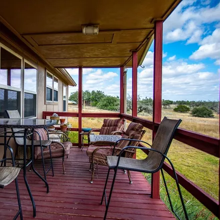 Image 4 - 399 Thrill Hill Road, Kerr County, TX 78058, USA - House for sale