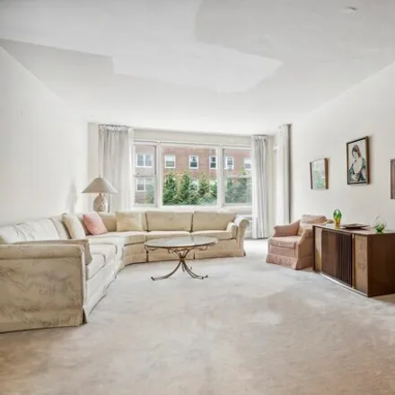 Image 1 - 3755 Henry Hudson Pkwy W Unit 3h, New York, 10463 - Apartment for sale