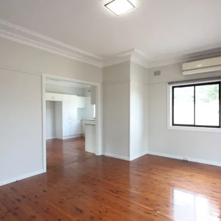 Image 4 - 49 Riverstone Road, Riverstone NSW 2765, Australia - Apartment for rent