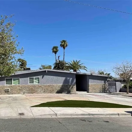 Buy this 6 bed house on 1667 Phillips Avenue in Las Vegas, NV 89104