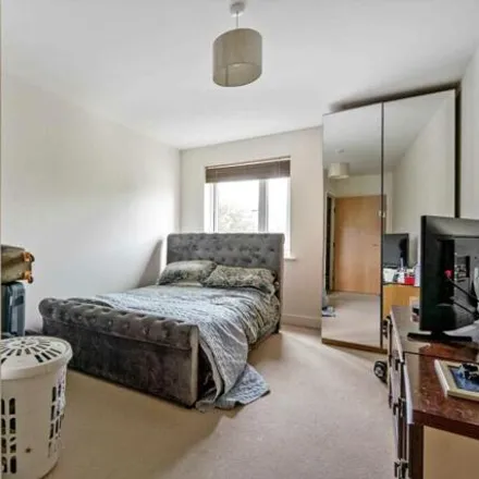 Image 7 - Elstree & Borehamwood, Allum Lane, Borehamwood, WD6 3FL, United Kingdom - Apartment for sale