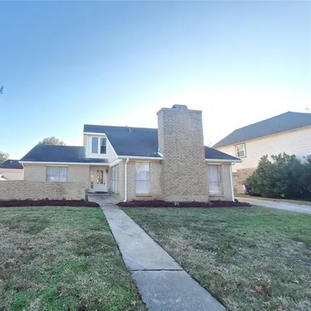 Rent this 4 bed house on 2826 Arrowhead Drive in Sugar Land, TX 77479