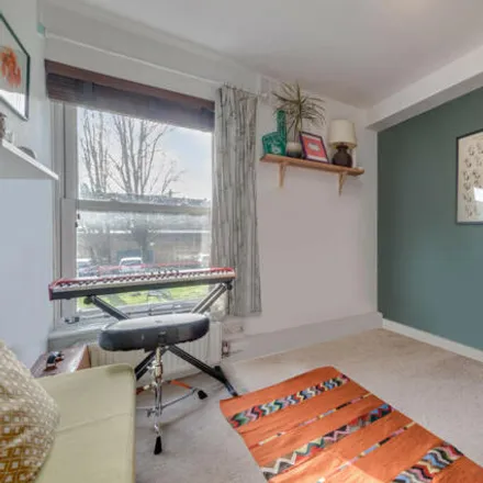 Image 7 - 90 Cranfield Road, London, SE4 1TR, United Kingdom - Apartment for sale