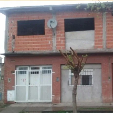 Buy this studio house on Pedro Santos Molina in Partido de Merlo, Libertad