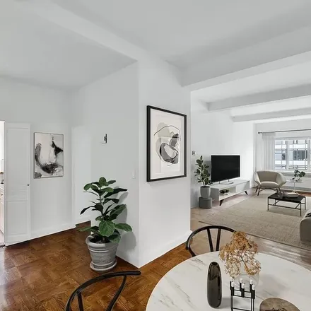 Rent this 2 bed apartment on 315 East 56th Street in New York, NY 10022