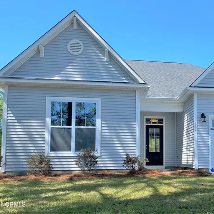 Buy this 4 bed house on 498 East Bay Street in Southport, NC 28461