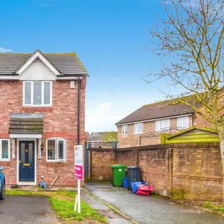 Buy this 2 bed house on unnamed road in Cardiff, CF3 0PN