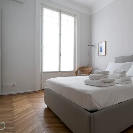 Image 1 - Viale Luigi Majno, 18, 20219 Milan MI, Italy - Room for rent
