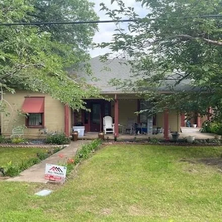 Buy this 3 bed house on 550 Waco Street in Italy, Ellis County