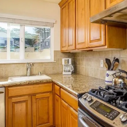 Image 3 - Pacific Grove, CA, 93950 - Townhouse for rent