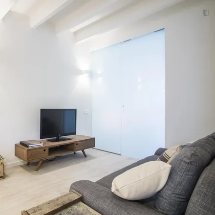 Image 2 - Carrer de Sant Joan de Malta, 41, 08018 Barcelona, Spain - Apartment for rent