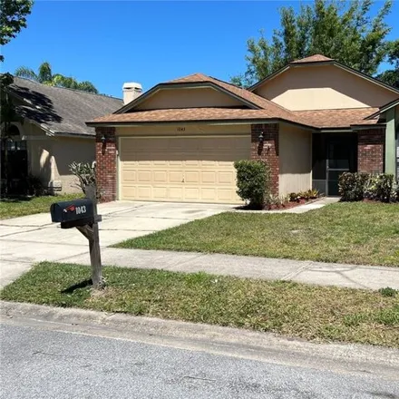 Rent this 3 bed house on 1075 Vernon Loop in Oviedo, FL 32765