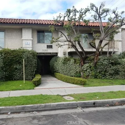 Rent this 1 bed apartment on 7095 Etiwanda Avenue in Los Angeles, CA 91335