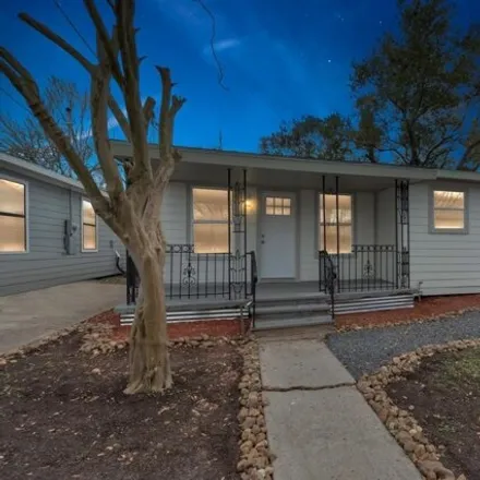 Buy this 3 bed house on Fulton Washateria in Common Park, Houston
