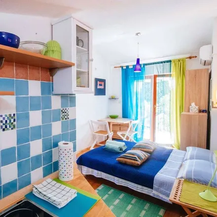 Rent this 3 bed house on Posedarje in Jadranska ulica, 23242 Općina Posedarje