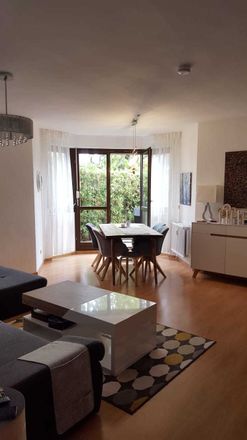 5 Bed Duplex At Albert Einstein Strasse 47 63263 Neu