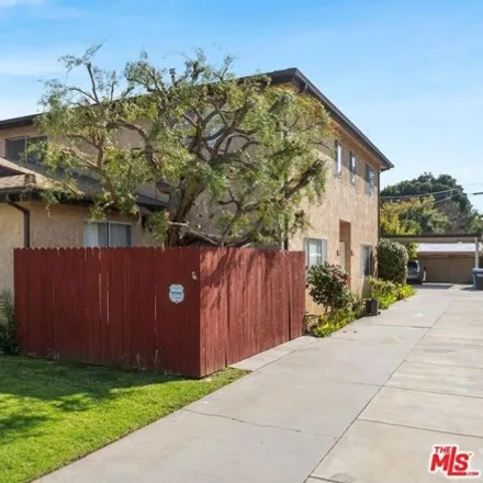Buy this 5 bed house on 4245 La Salle Ave in Culver City, California
