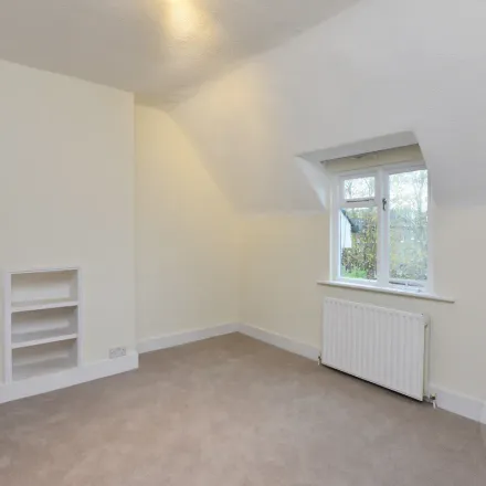 Rent this 2 bed apartment on 2a Cleve Road in London, NW6 3RH